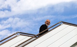 Dışişleri Bakanı Zarif ile beraberindeki heyet Türkiye'ye gitti