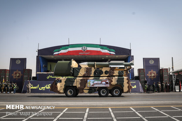 Massive military parade in Tehran