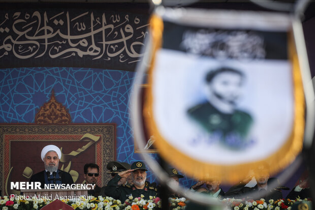 Massive military parade in Tehran