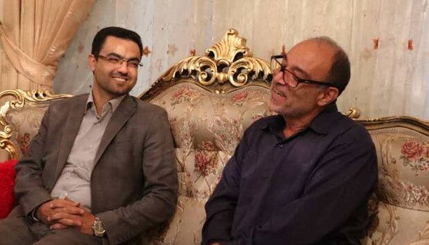 دیدار مسئول بسیج رسانه فارس با خانواده شهید رسانه