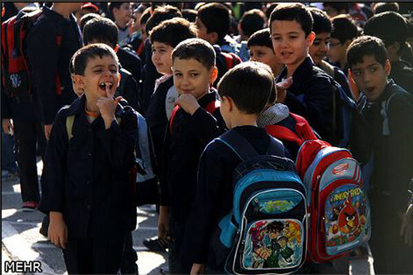 ۹ هزار مدرسه در فارس سال تحصیلی جدید را آغاز کردند