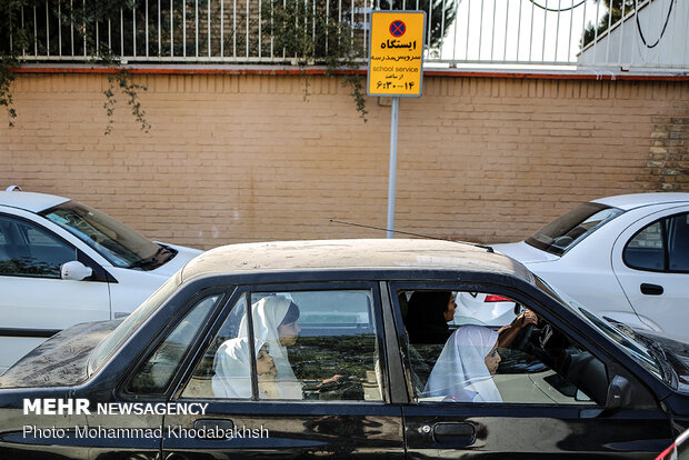 New school year begins in Iran