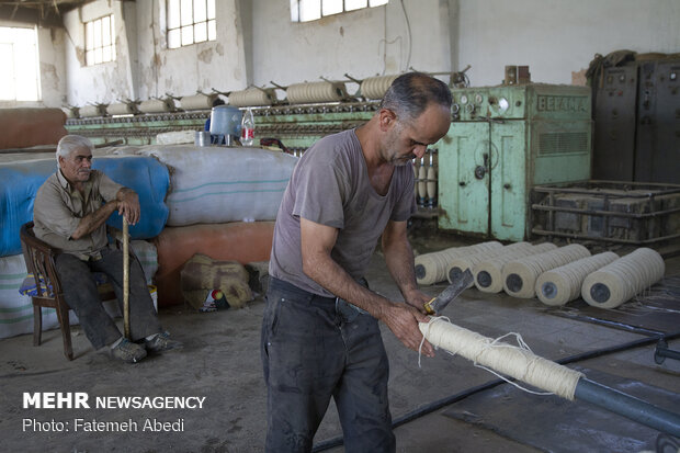 Wool yarn production process