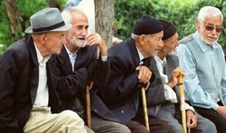 ابر بحران سالمندی در ایران/ ۲۰ درصد سالمندان نیاز به مراقب دارند