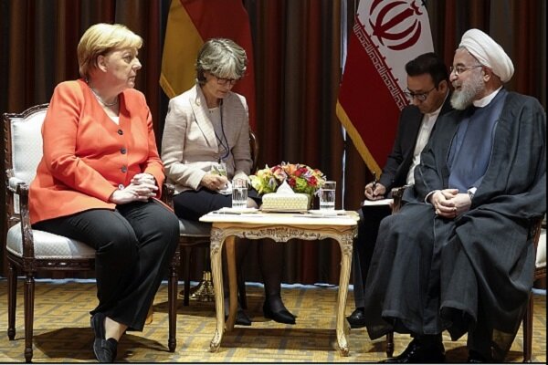 Rouhani, Merkel discuss HOPE, accelerating INSTEX