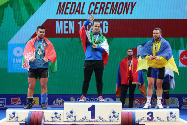 Iran's Reza Dehdar wins gold, bronze medals at IWF World C'ships