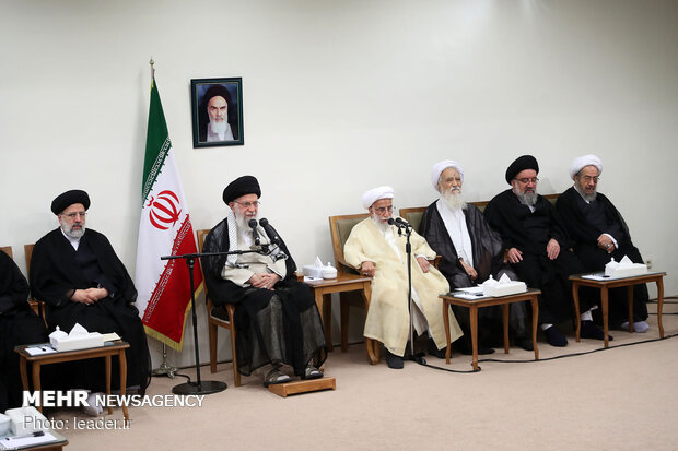 Leader’s meeting with top clerical body 