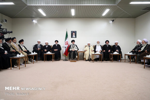 Leader’s meeting with top clerical body 