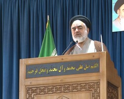 دولت جلوی گرانی‌های افسارگسیخته را بگیرد/برخورد جدی با مفسدان اقتصادی