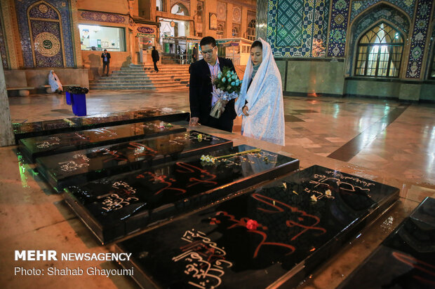 ستاره هایی که پروای نام ندارند- گلزار شهدای گمنام امامزاده صالح