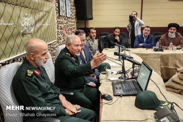 آئین رونمائی از بخش دفاع مقدس پایگاه اطلاع‌رسانی دفتر حفظ و نشر آثار رهبر انقلاب