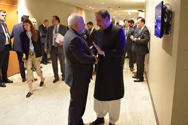 FM Zarif meets with Pakistani counterpart in New York for 2nd time
