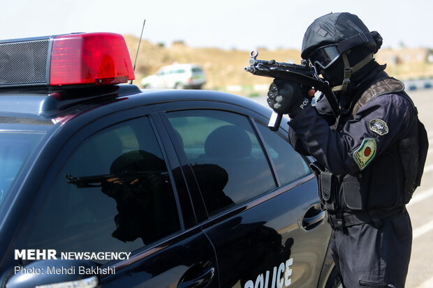 İran'da Özel Harekat Polisi