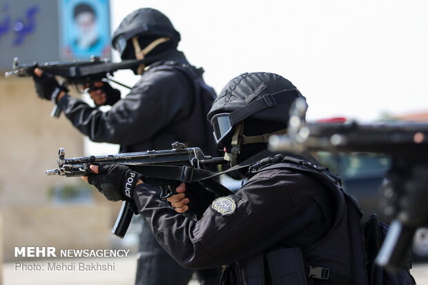 Training of Iranian’s police special unit