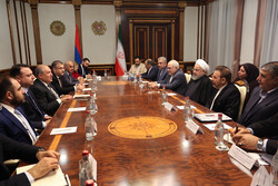 مستعدون لتوسيع نطاق عقد مقايضة الغاز والكهرباء بين ايران وأرمنيا