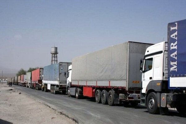 Goods export value via Bazargan customs hits 3.3fold in H1