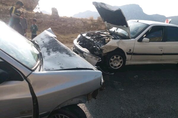  برخورد چند خودرو در اتوبان کسایی/ ۳ نفر زخمی شدند