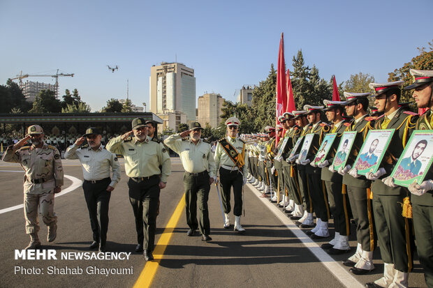 مراسم مشتركة للقوات المسلحة الإيرانية