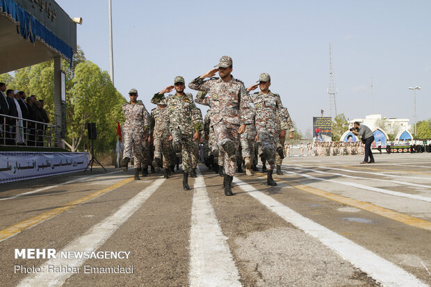 صبحگاه مشترک نیروهای مسلح هرمزگان به مناسبت هفته ناجا