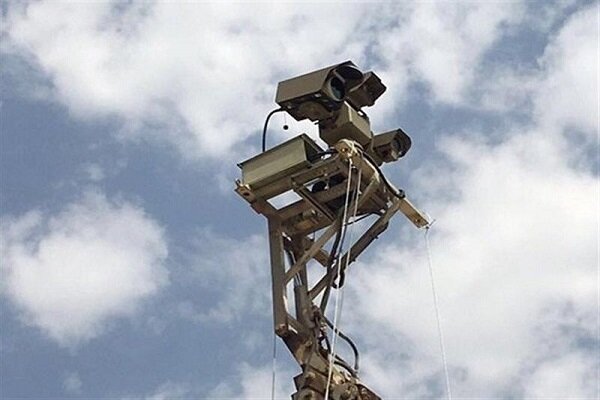 Iran army deploys protection surveillance systems at western borders with Iraq 