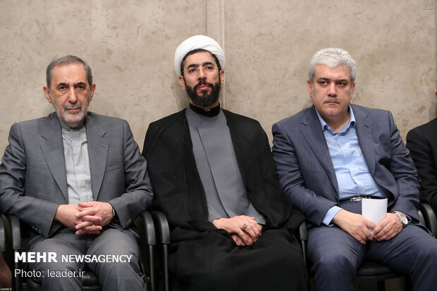 Meeting of Iranian Leader with elites, top scientific talents
