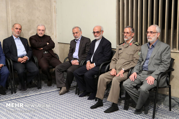 Meeting of Iranian Leader with elites, top scientific talents
