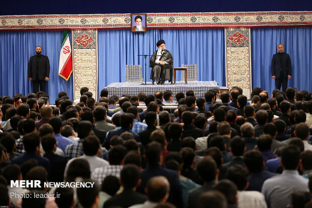 Meeting of Iranian Leader with elites, top scientific talents
