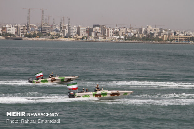 Police's naval drill in Persian Gulf