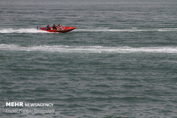 Police's naval drill in Persian Gulf