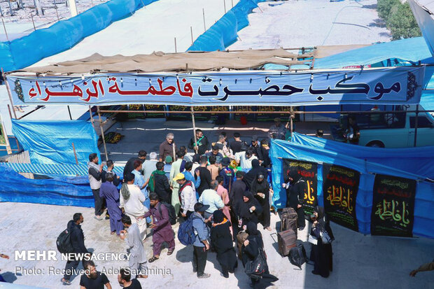 حضور زوار اربعین در مرز شلمچه