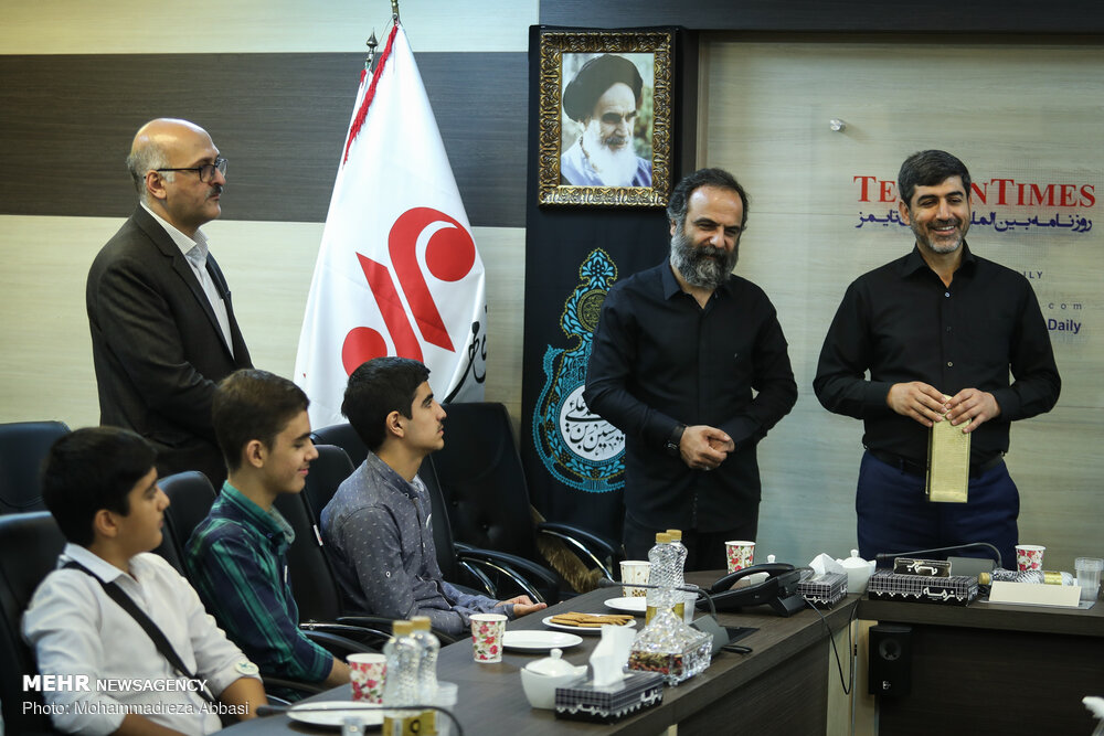 زيارة الطلاب الأوائل على مستوى الجمهورية الإسلامية الإيرانية لوكالة مهر 