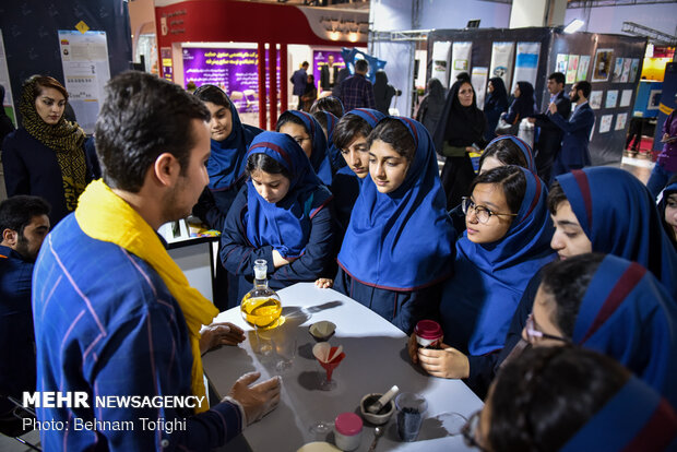 12th Intl. Nano Exhibition kicks off in Tehran 