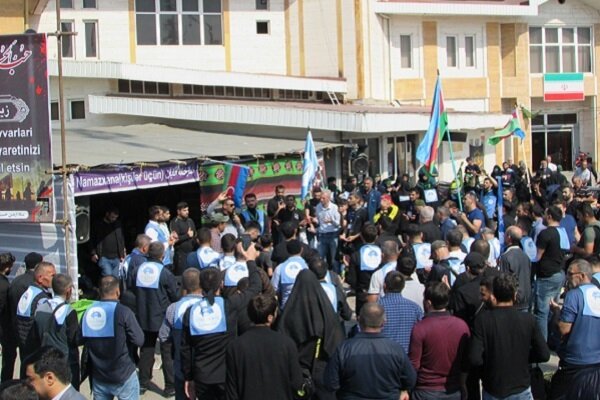 Azerbaycanlı zairlerden Hz. İmam Hüseyin (a.s) için matem töreni Azerbaycanlı zairlerden Hz. İmam Hüseyin (a.s) için matem töreni