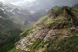 A view of the Uraman landscape. Dense and step-like rows of houses are also seen in the picture in a way that roof of each house forms the yard of the upper one.
