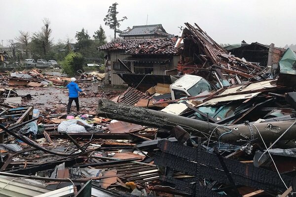 VIDEO: Strong winds hit Japan's east coast as Typhoon Hagibis approaches