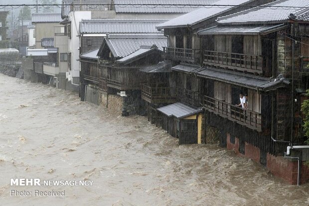 طوفان در ژاپن‎