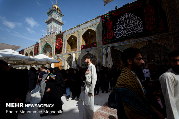 Arbaeen pilgrims in Imam Ali Shrine