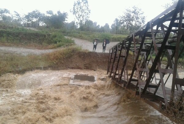 تعدادی از روستای شهرستان سیمرغ دچار آبگرفتگی شد