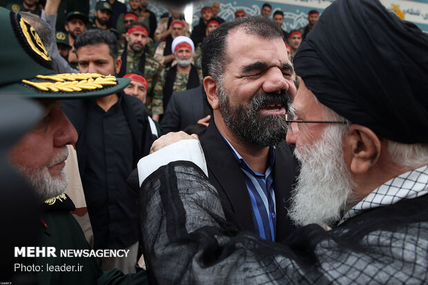 حضور رهبر انقلاب در دانشگاه افسری و تربیت پاسداری امام حسین(ع)