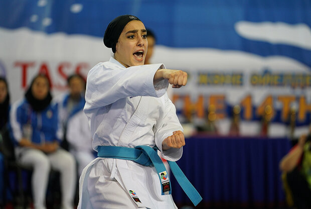 Iran’s Sadeghi wins silver in karate kata at ANOC World Beach Games
