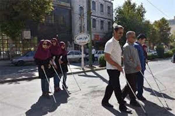 راه اندازی سیستم آلارم هوشمند عبور نابینایان از خیابان در تهران
