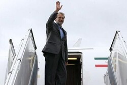 Parl. speaker Larijani leaves Belgrade for Tehran after attending IPU meeting