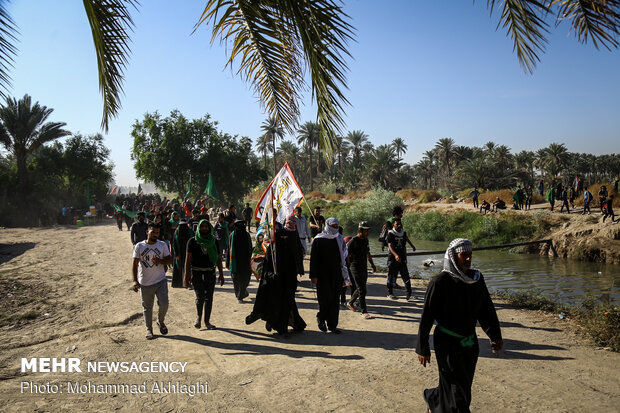 Arbaeen pilgrims in Babil Governorate, Iraq