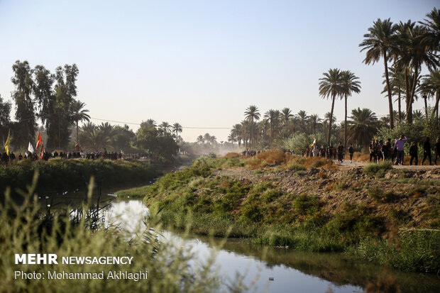 Arbaeen pilgrims in Babil Governorate, Iraq