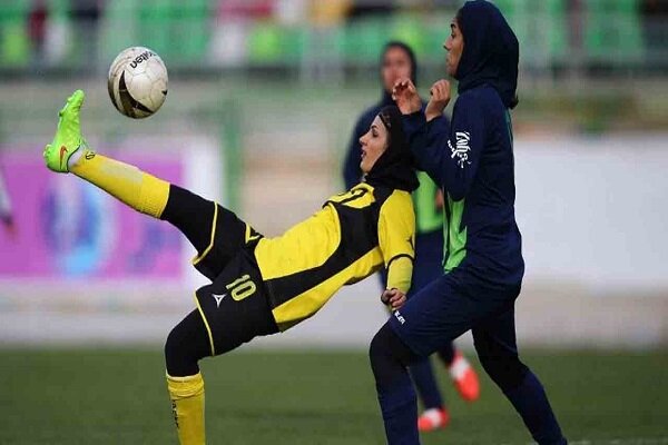 پیروزی پر گل بم و ایلام در لیگ برتر فوتبال بانوان