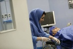 نجات جوان بیهوش از مرگ حتمی در تجمع مردمی