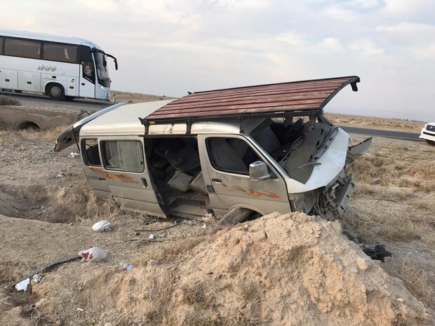 ۱۶مصدوم در تصادف رانندگی ۸ کیلومتری مرز مهران در عراق