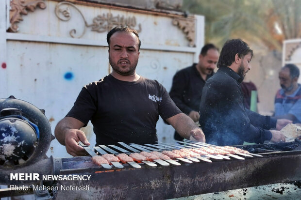 موکب داران در مسیر طریق العلما