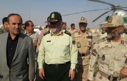Iran police chief visits Mehran border to monitor Arbaeen pilgrims' commute