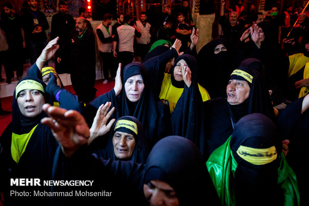 Pilgrims in Karbala on eve of Arbaeen